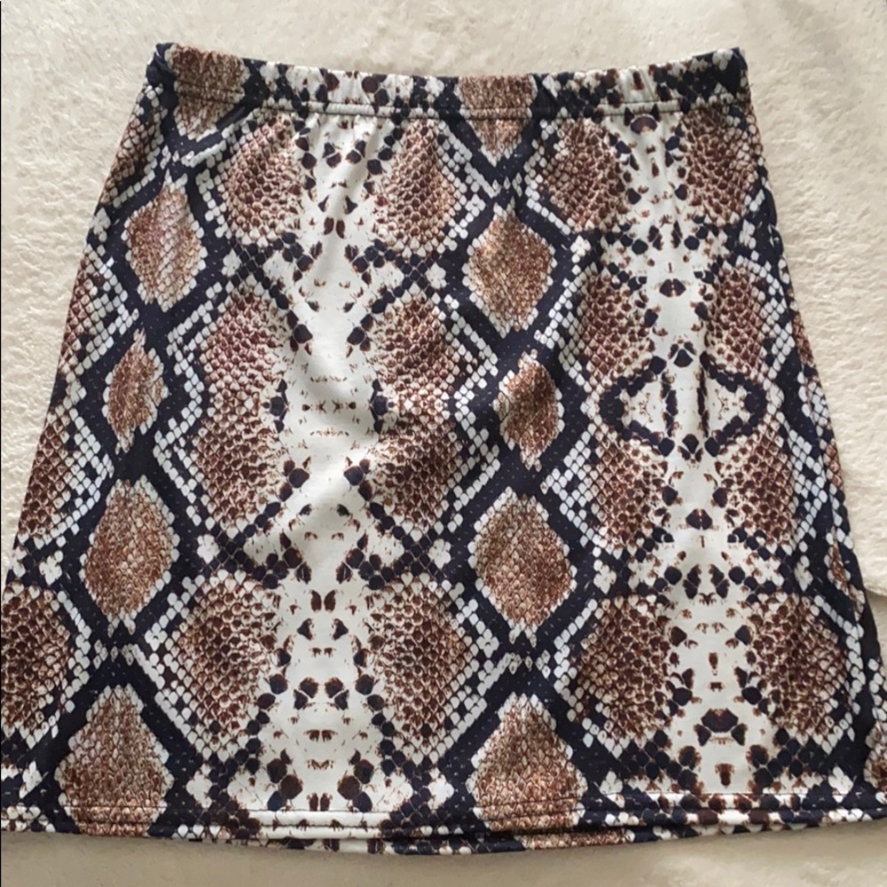 Snake skin mini skirt